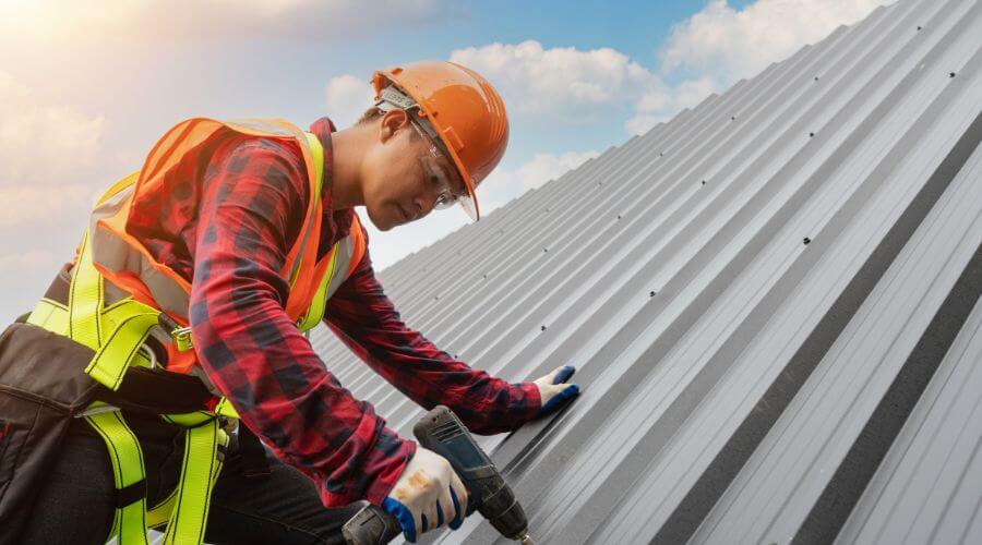 Owens Corning roofing contractor in Midland, IN